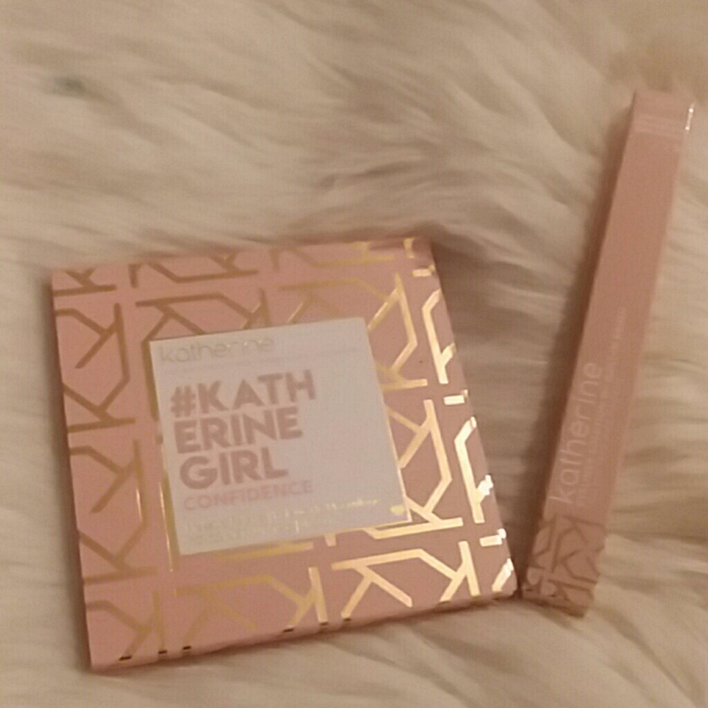 Katherine Girl Confidence Makeup Palette